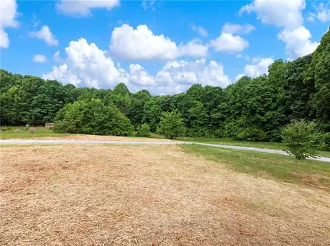 275 Mckie Rd, Commerce, GA 30530 photo 36