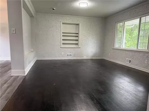 Living - 5460 Huron Dr, Morrow, GA 30260 photo 2 of 3