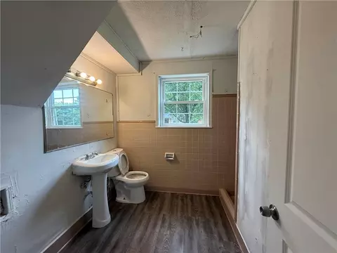 Bath - 5460 Huron Dr, Morrow, GA 30260 photo 2 of 2