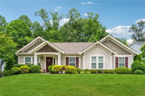 111 Ivey Ct, Braselton, GA 30517