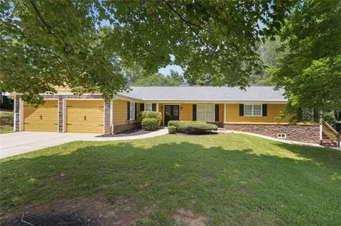 2460 Due West Cir NW, Kennesaw, GA 30152