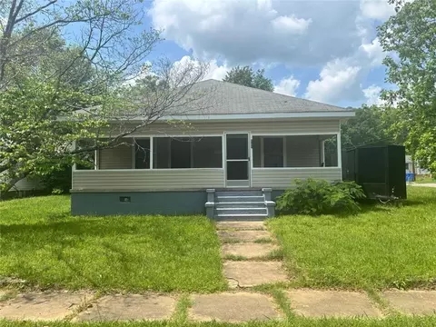 127 Taylor St, Piedmont, AL 36272