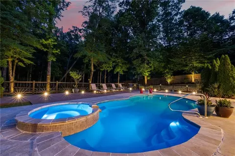 Exterior - 112 E Fork Ln, Pendergrass, GA 30567 photo 17 of 22