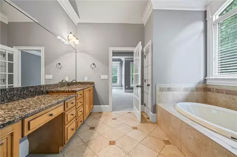 Entry Way - 112 E Fork Ln, Pendergrass, GA 30567 photo 7 of 10