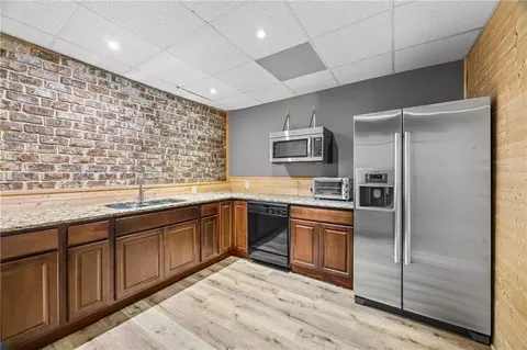 Kitchen - 112 E Fork Ln, Pendergrass, GA 30567 photo 10 of 10