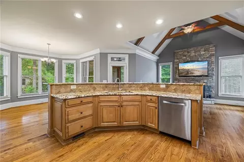 Kitchen - 112 E Fork Ln, Pendergrass, GA 30567 photo 3 of 10
