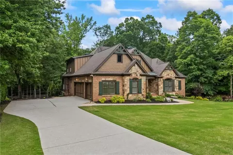 Exterior - 112 E Fork Ln, Pendergrass, GA 30567 photo 5 of 22