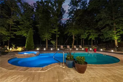Exterior - 112 E Fork Ln, Pendergrass, GA 30567 photo 16 of 22
