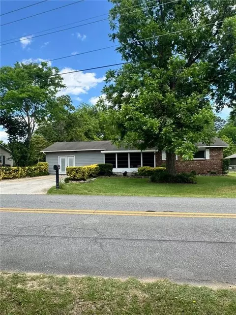 203 Pinecrest Dr, Warner Robins, GA 31093