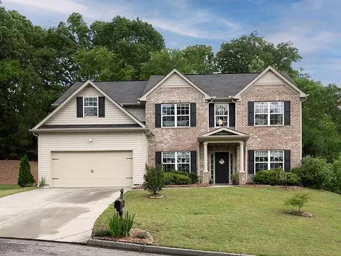 5976 Rosie Ln SE, Mableton, GA 30126
