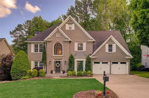 5028 Winding Hills Ln, Woodstock, GA 30189