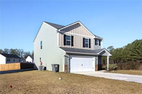130 Maple Dr, Milner, GA 30257 photo 2