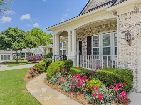 6416 Hickory Springs Cir, Hoschton, GA 30548