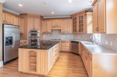 Kitchen - 1900 Briergate Dr, Duluth, GA 30097 photo 1 of 3