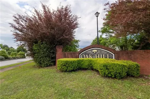 40 Oak Hill Dr, Covington, GA 30016