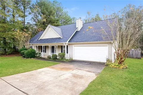 Exterior - 85 Chestnut Dr, Covington, GA 30016 photo 2 of 2