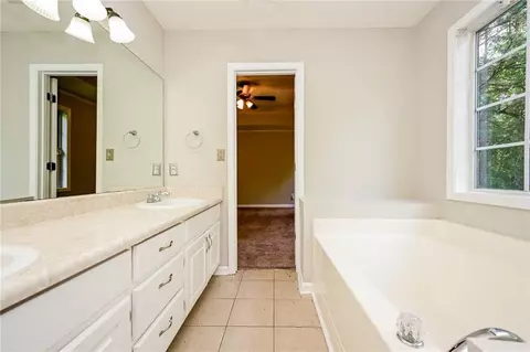 Bath - 85 Chestnut Dr, Covington, GA 30016 photo 2 of 3