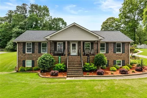 4010 Hamilton Mill Rd, Buford, GA 30519