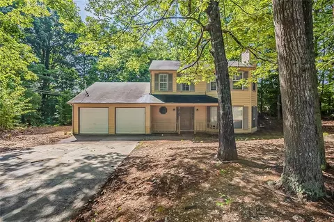 5786 Longbow Dr, Stone Mountain, GA 30087