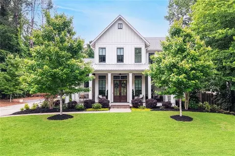 201 Dobbs Rd, Woodstock, GA 30188