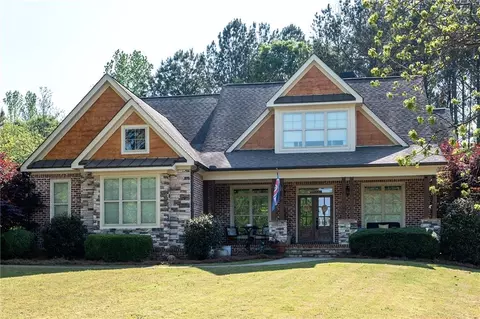 1010 Planters Ct, Bogart, GA 30622