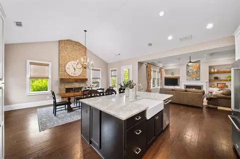 Kitchen - 1020 Lee St, Milton, GA 30004 photo 3 of 4