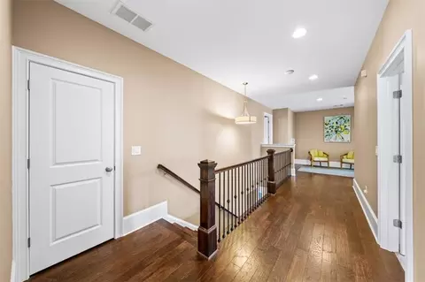 Entry Way - 1020 Lee St, Milton, GA 30004 photo 7 of 9