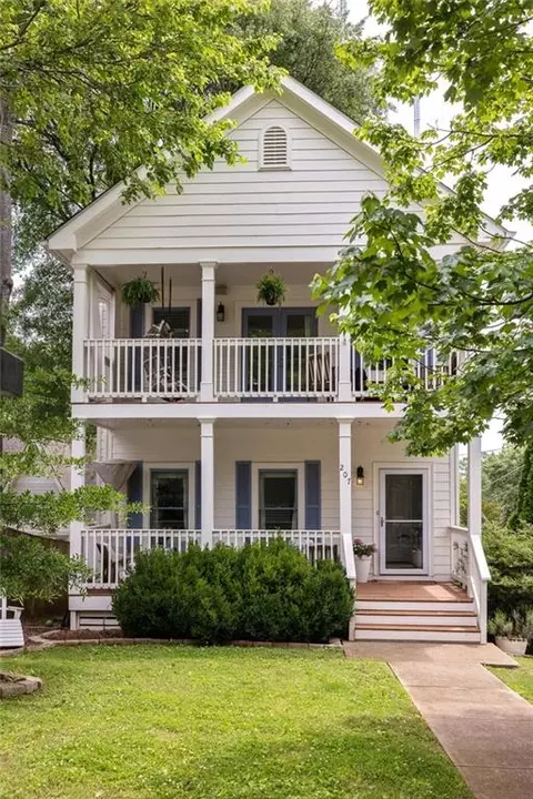 207 Wesley Ave NE, Atlanta, GA 30307
