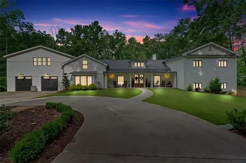 1421 Hendon Rd, Woodstock, GA 30188