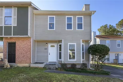 107 Woodberry Ct, Woodstock, GA 30188