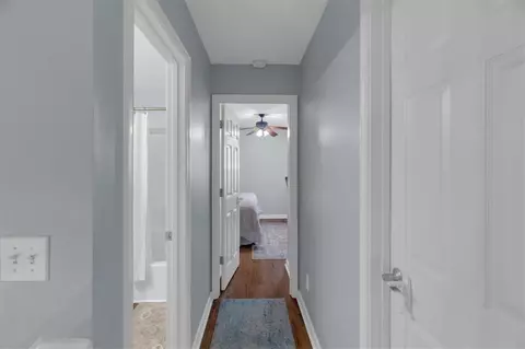 141 Weatherstone Dr, Woodstock, GA 30188