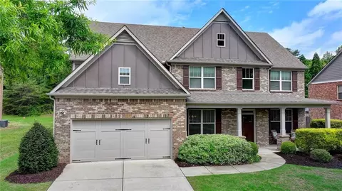 1370 Sunnys Halo Dr, Suwanee, GA 30024