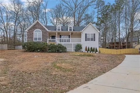 954 Josie Ct, Lawrenceville, GA 30045