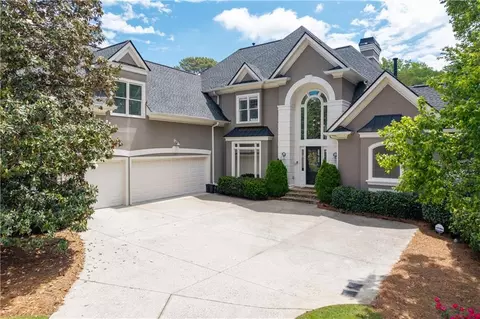 5860 Stoneleigh Dr, Suwanee, GA 30024