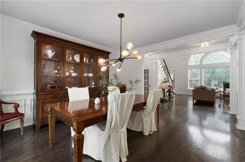 5860 Stoneleigh Dr, Suwanee, GA 30024 photo 7