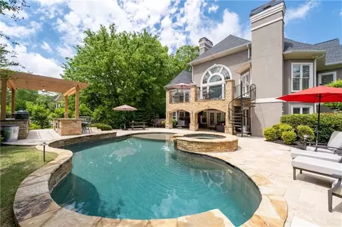 5860 Stoneleigh Dr, Suwanee, GA 30024 photo 32