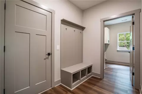 Entry Way - 18 Sable Ct, Jasper, GA 30143 photo 2 of 3