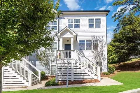 1405 Attwater Dr, Atlanta, GA 30316