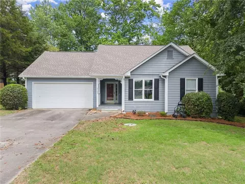 4763 Newton Dr, Gainesville, GA 30506