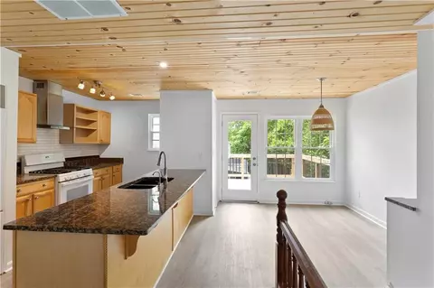 2025 Oakley Trce SE, Smyrna, GA 30080