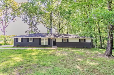 545 Fayetteville Rd, Fairburn, GA 30213