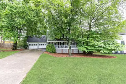 511 Pine Springs Trl SE, Marietta, GA 30067