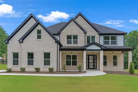 1465 Leach Dr, Lawrenceville, GA 30045