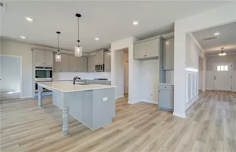 Kitchen - 178 Haverling Pass, Hampton, GA 30228 photo 1 of 3