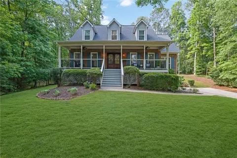 4690 Oakhurst Ln, Alpharetta, GA 30004