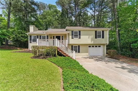 708 Wind Song Trce, Woodstock, GA 30189