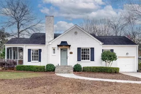 332 Shadowmoor Dr, Decatur, GA 30030