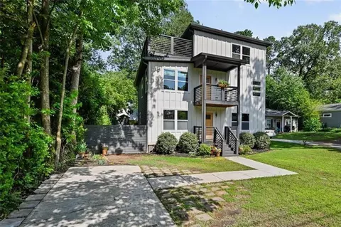 670 Parker Ave, Decatur, GA 30032