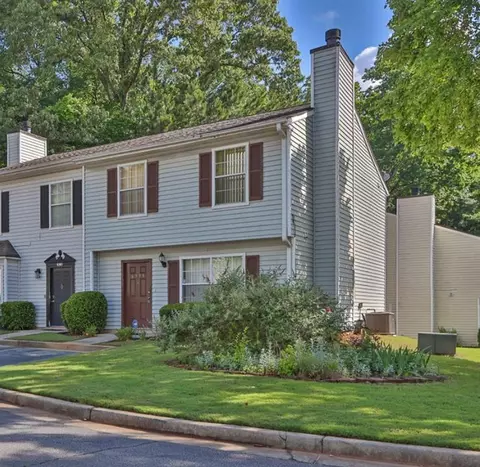 6359 Wedgeview Dr, Tucker, GA 30084