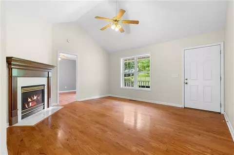 Living - 6752 Stringer Rd, Clermont, GA 30527 photo 2 of 4